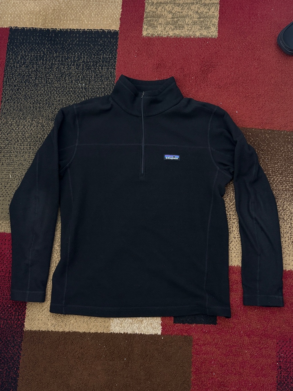 Patagonia Black Half-Zip Fleece Pullover
